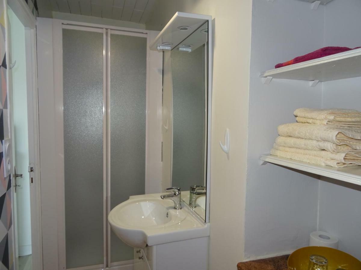 Mahe Apartment *